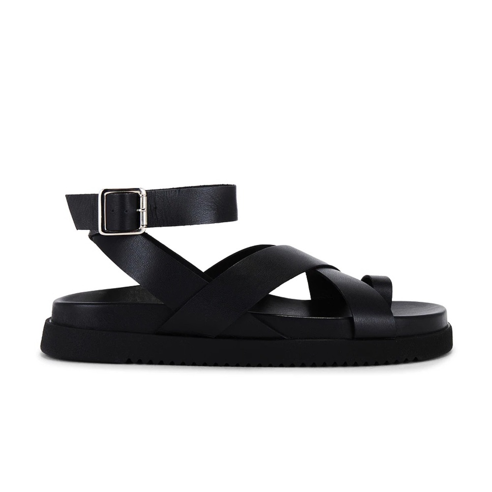 Steve Madden cool planet Black Strappy Sandals